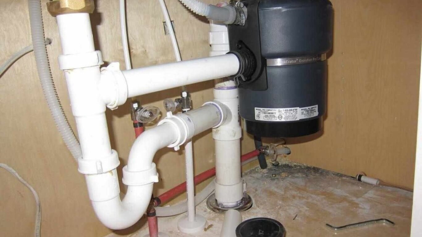 How to plumb a double kitchen sink with disposal and dishwasher? 