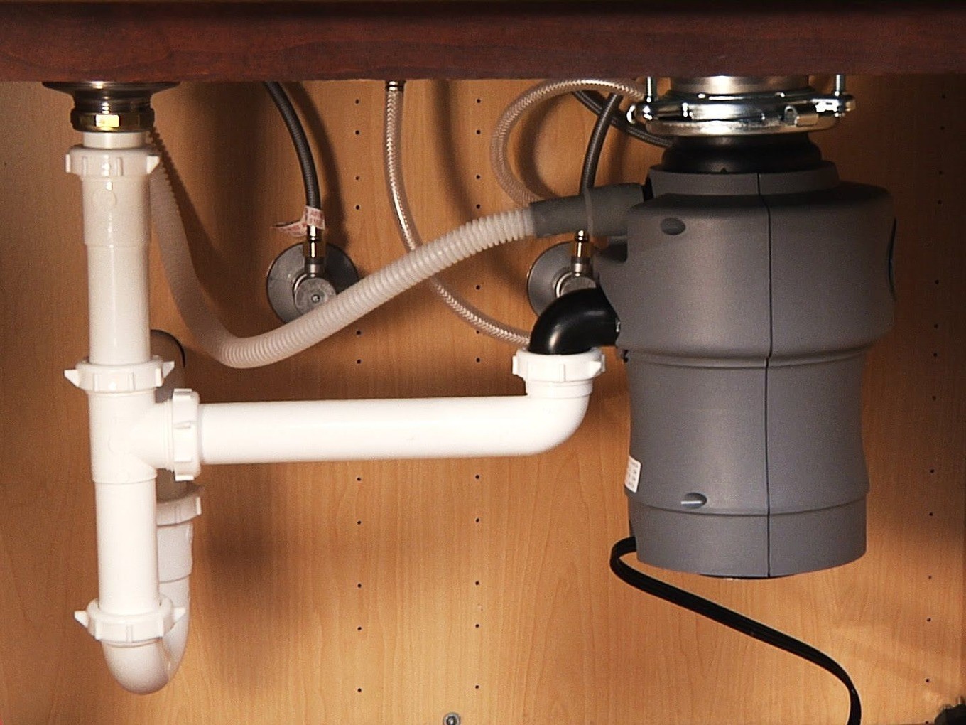 How to Choose Garbage Disposal | Inbelievable selection tips