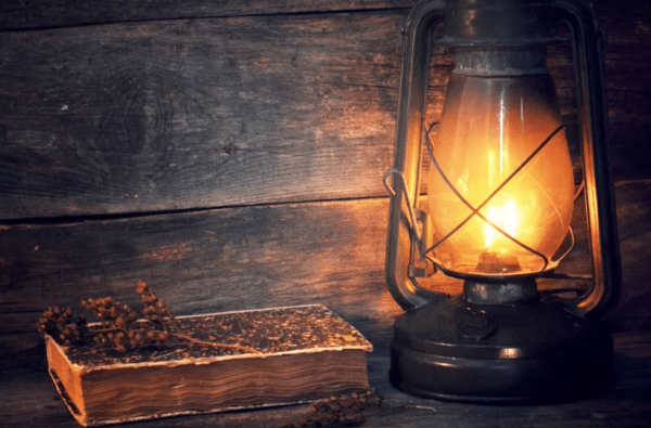 3+ Best Ways Of Safe Lamp Oil Disposal In 2023